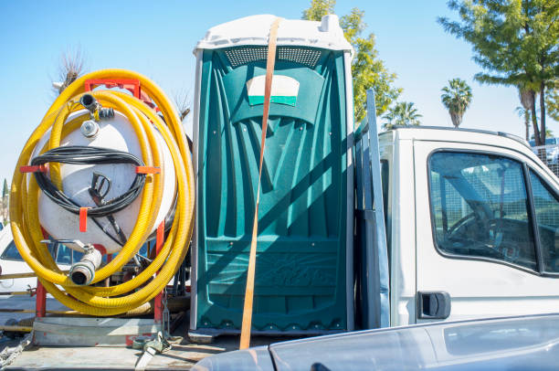 Best Portable restroom trailer rental  in Thomas, OK